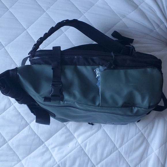 WANDRD camera backpack - Picture 4 of 7